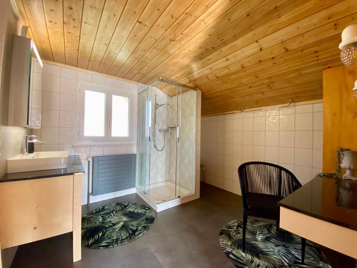 Chalet Egglen "Typical Swiss House, Best Views, Private Jacuzzi" Sigriswil Exterior foto